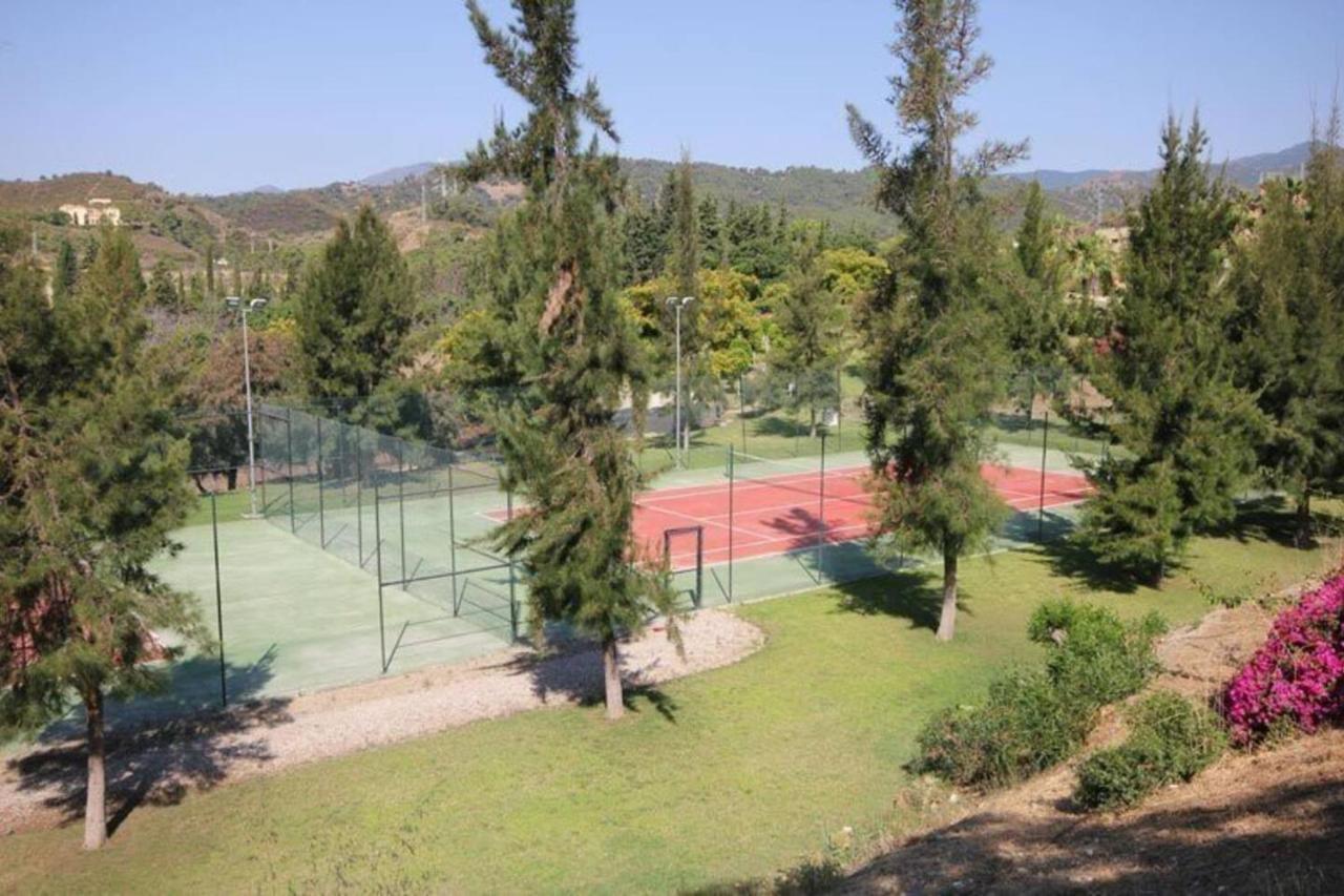 Resort Parque Botanico Club & Country Estepona Exterior foto